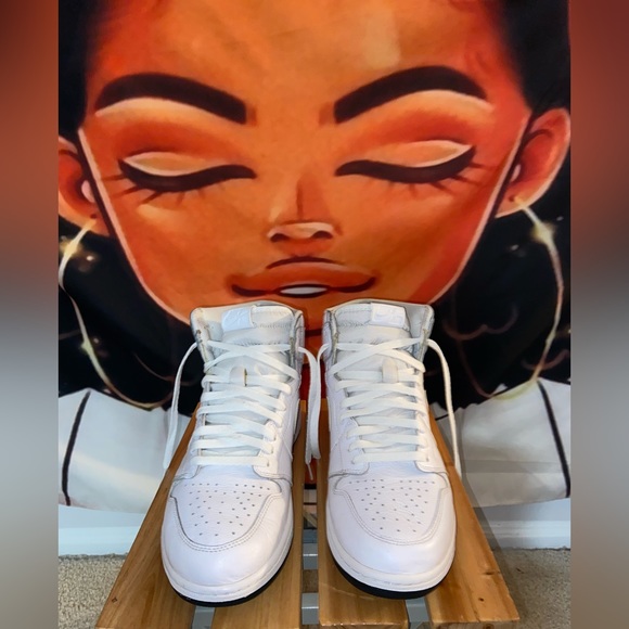 Air Jordan 1 High Perforated White - Picture 2 of 2